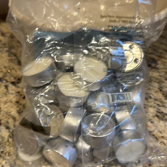 43 New Tea Lights Country Dreams Unscented - Picture 4 of 4